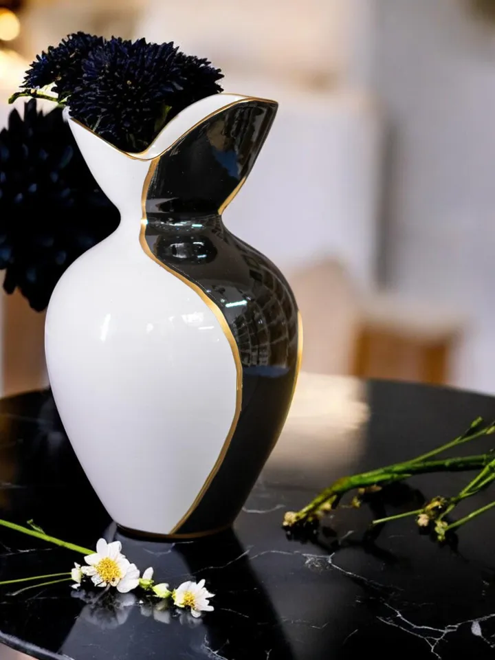 Handcraftsmanship Black White Vase For Flowers | Home Decor Vase | Unique Vase | Luxury Black White Vase | Vase for Modern Decortunning