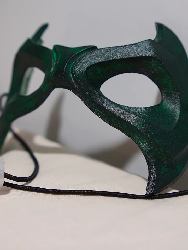 ROBIN 6 Green Mask from Batman Robin 6 Batman mask