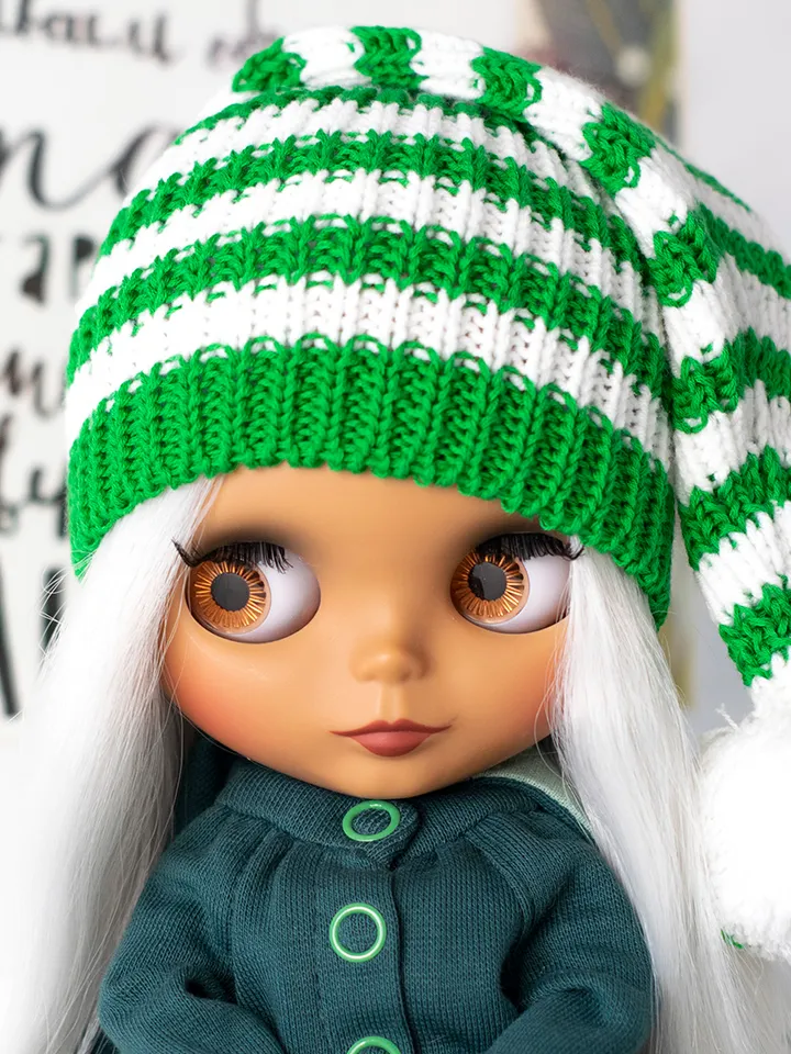 Green striped elf hat for Blythe doll, Pullip doll, Icy doll for Christmas or Saint Patrick's day, knitted accessories