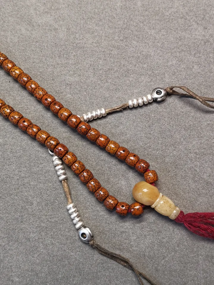 Gandhanra 5mm Silver Tibetan Buddhist Prayer Bead Counters for 6-15mm Mala,with Mantra Dot Pendant
