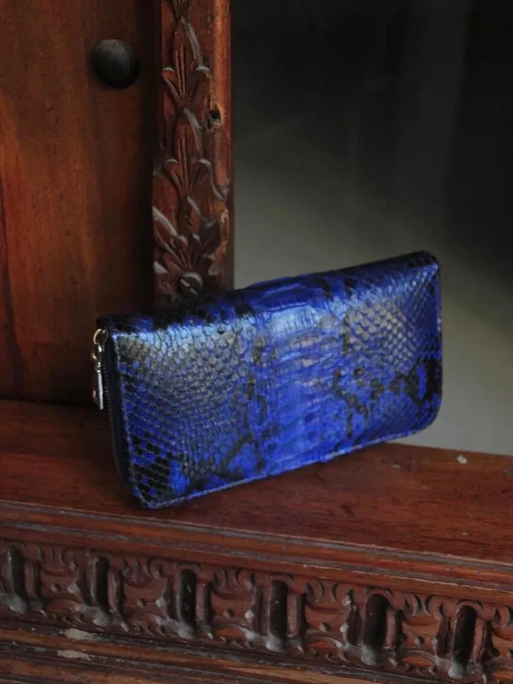 Wallet genuine python skin electic blue color with motif, women wallet, leather lady wallet, classic zip wallet, designer wallet handmade