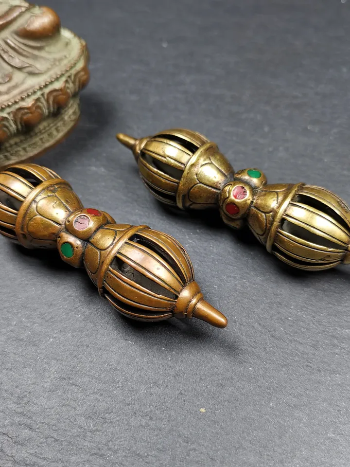 Gandhanra Handmade Vintage Nine-pronged Vajra Dorje ,Tibetan Tantric Buddhism (Vajrayana) Ritual Implement,3.0"
