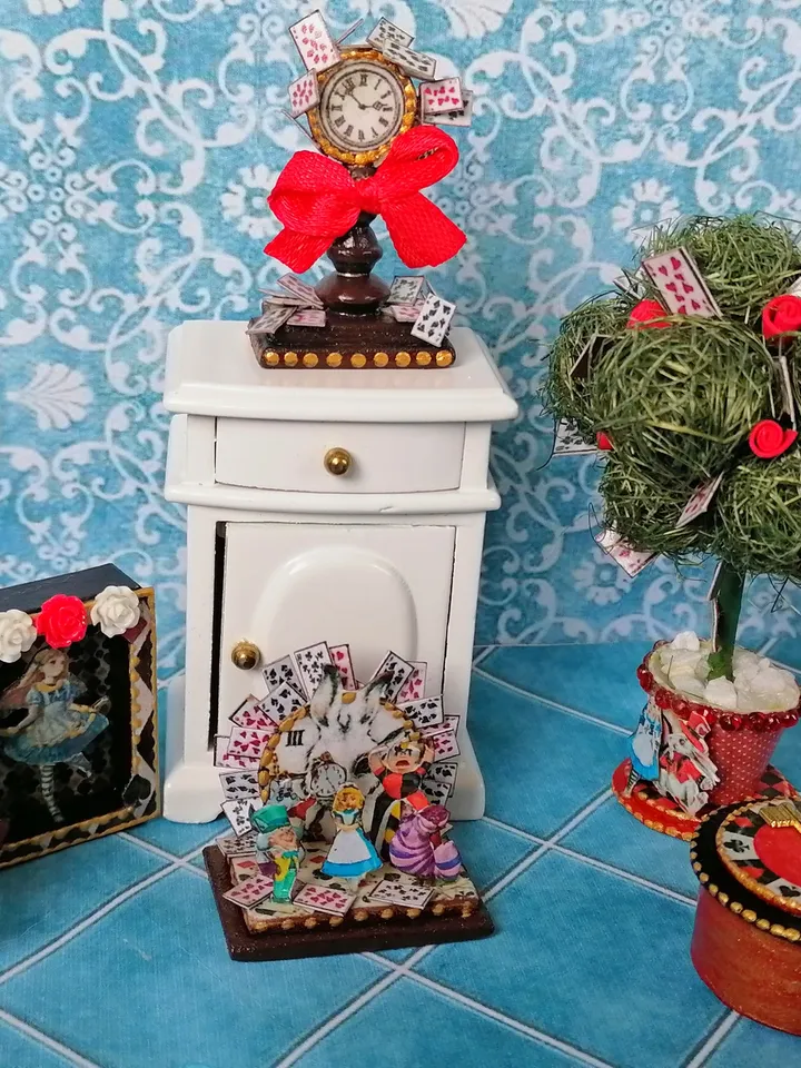 Tree plant. Dollhouse miniature.1:12 scale.
