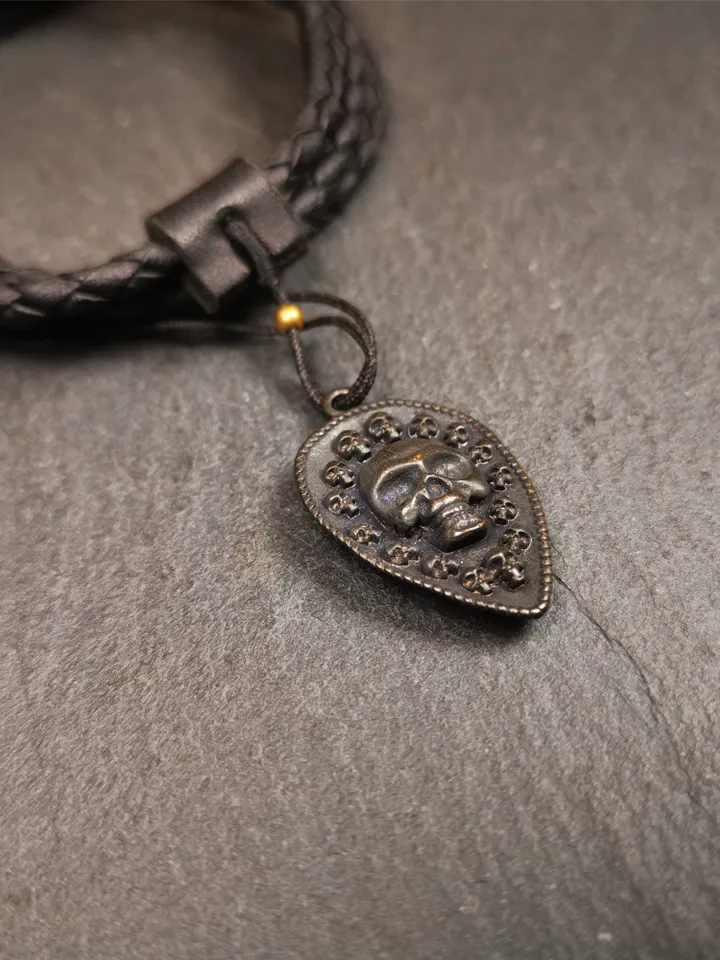 Gandhanra Handmade Tibetan Amulet,Skull Vajra Necklace,Made of Copper,1.2&quot;