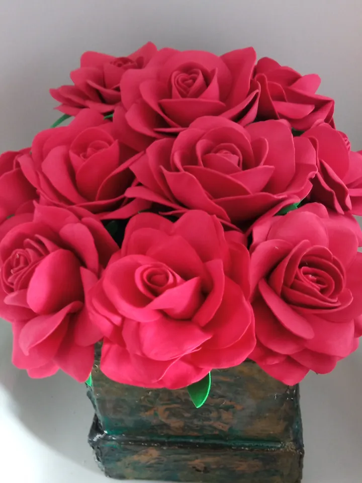luxury interior red roses in a box(vintage ctyle)by hand/bouquet artificial flowers handmade/ birthday gift/gift for her