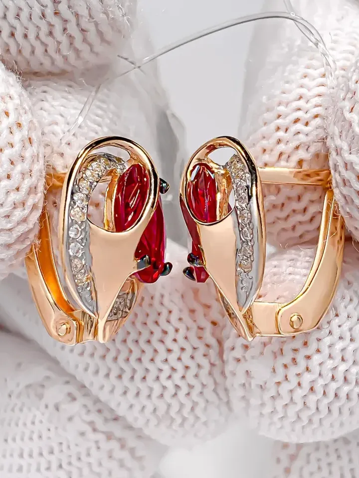 Earrings made of 925 silver (585 gold plated) with corundum and ruby