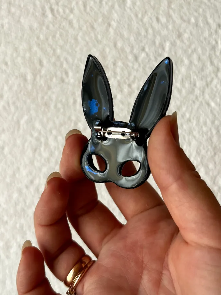 Resin rabbit mask brooch, unique brooches, bunny brooch, large brooches, jewelry for a wedding bag.
