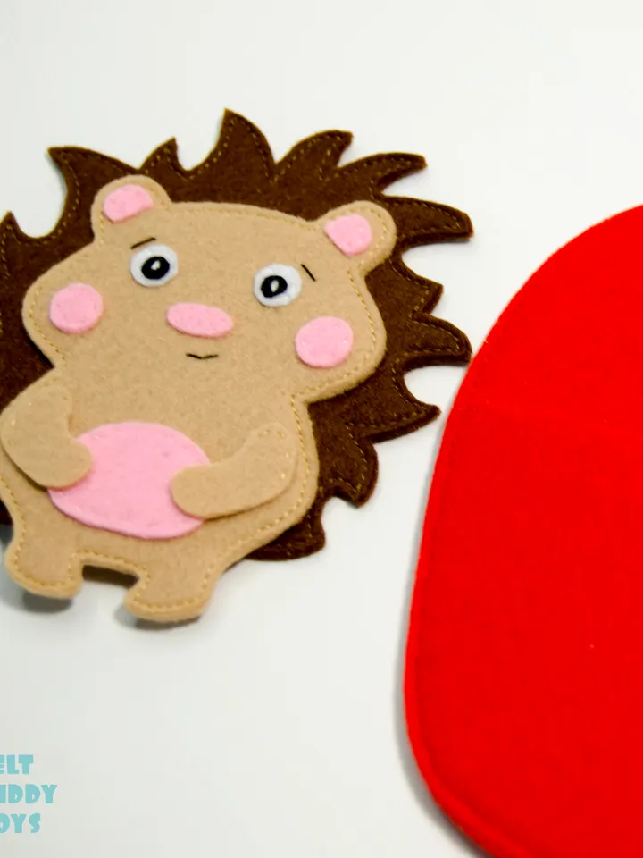 Hedgehog in the Apple house, PDF Pattern and Tutorial, SVG file