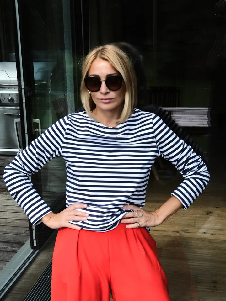 Cotton Mariniere longsleeve shirt | blue striped boat neck top | Blue and White women sweatshirt | Classic Sailor Shirt With Hedonist print
