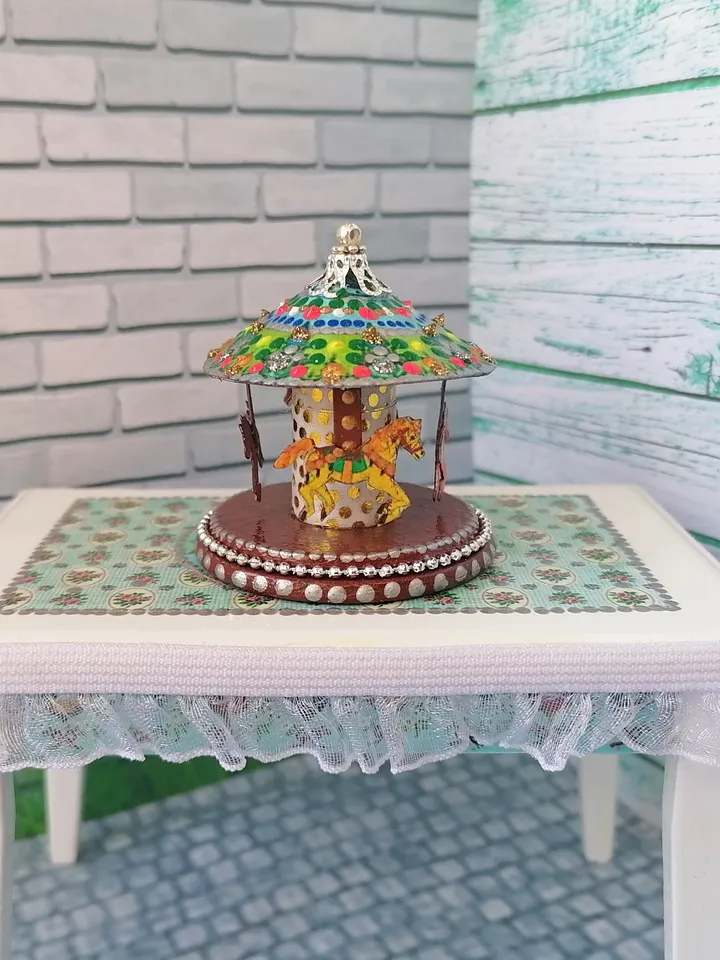 Dollhouse carousel for creating the interior of a dollhouse in scale 1:12. Dollhouse miniature. Handmade.