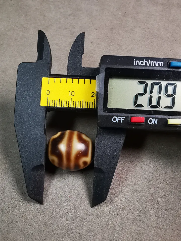 Gandhanra Tibetan Round Lotus Dzi Bead(Darrow or Taklok Dzi),Tibetan Chung,Wealth Amulet,Small Size 21*18 mm