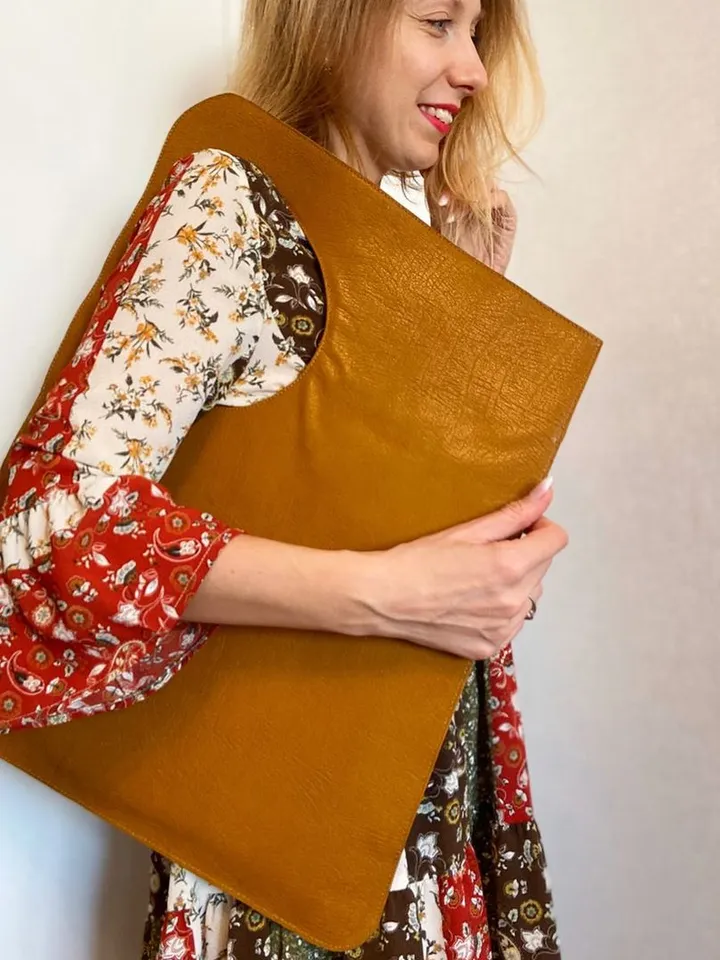 Asymmetric bag