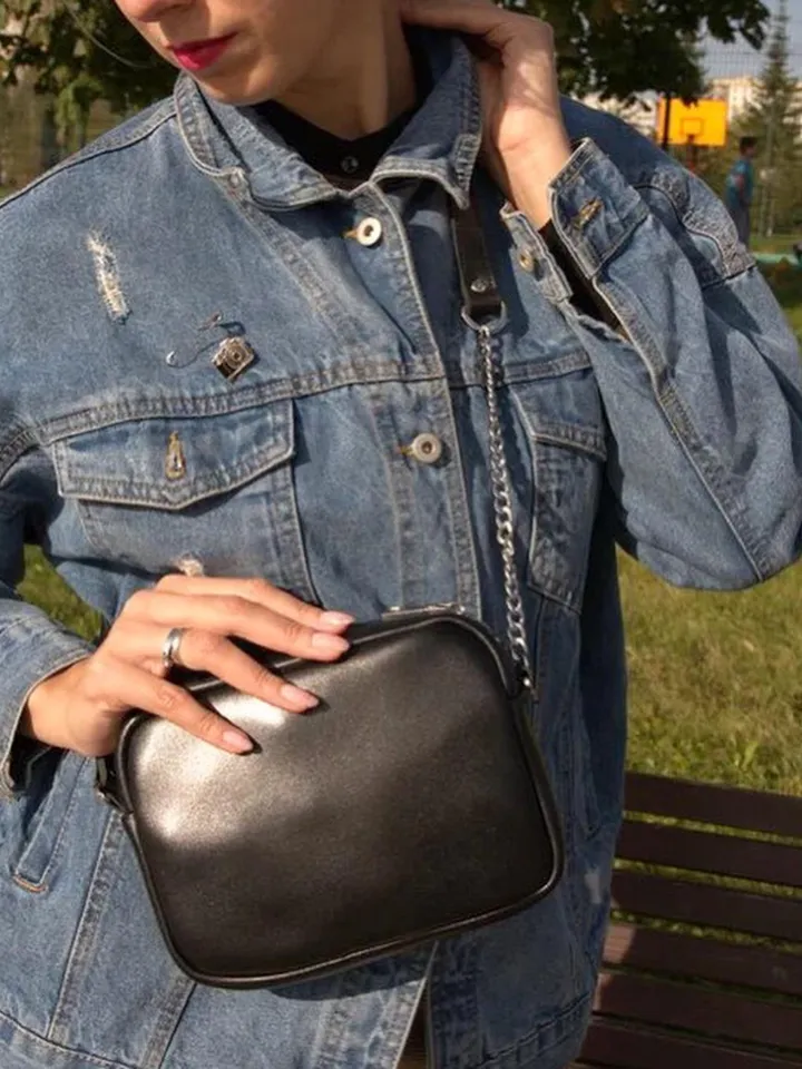 Shoulder bag