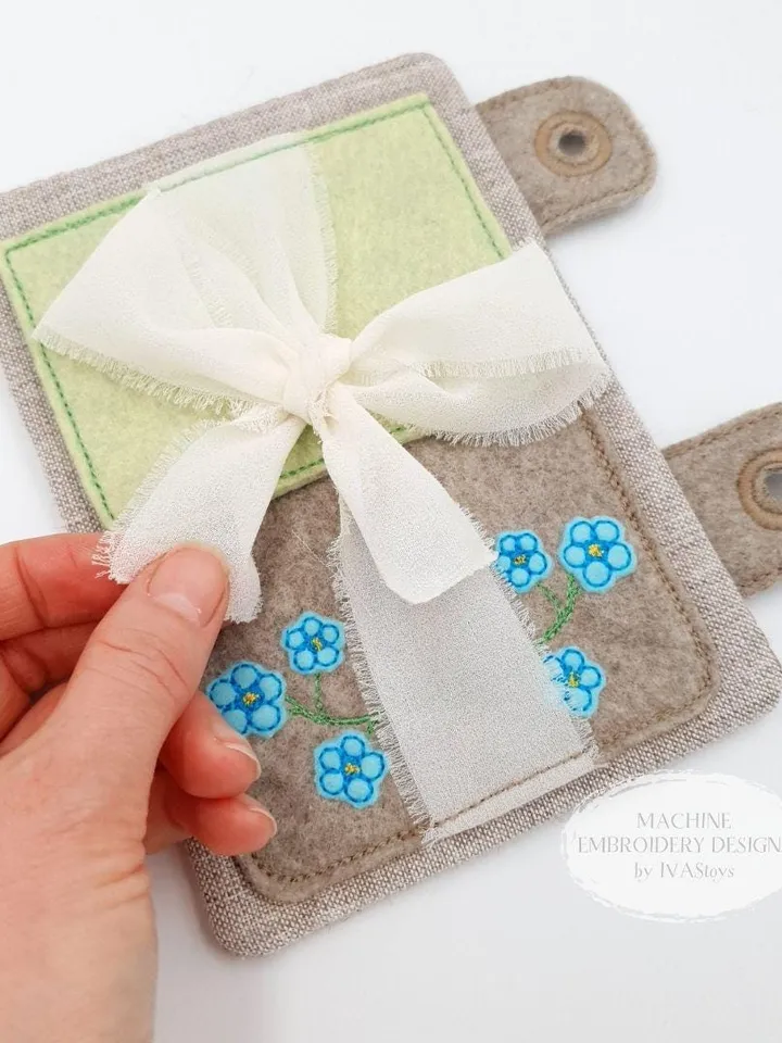ITH Machine Embroidery: Full &quot;Book of Kin&quot; Challenge (12 Pages + Bonus PDF) Digital Digital Download Hoop 5x7