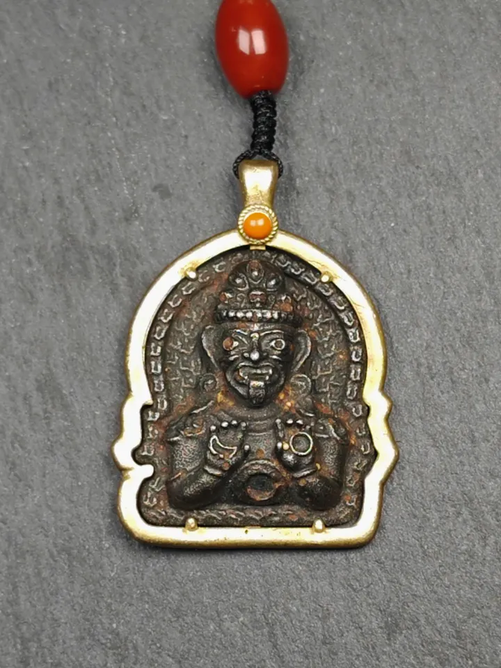 Drashi Lhamo Amulet,Gandhanra Vintage Tibetan Buddhist Pendant,Zashi Lhamo,Buddhist Protective Charm,Spiritual Gift,52×36mm