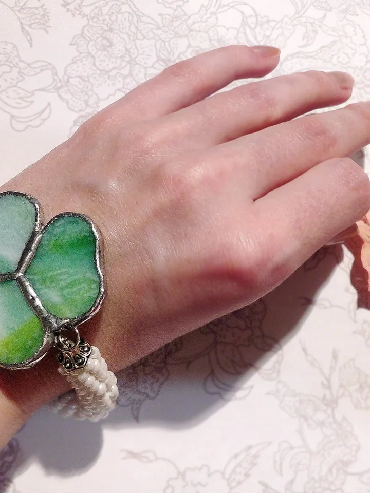 Shamrock bracelet, St Patricks 3 leaf clover Irish bracelet, st patricksday Clover trefoil leaf