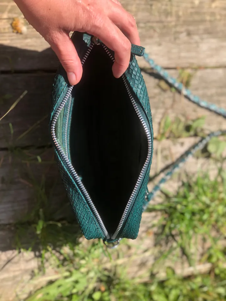 Genuine Python Skin Bag Dark Green Color | Exotic Leather Babs | Snake Skin Bag | Women Classy Elegant  Chain Crossbody Shoulder Purse Green