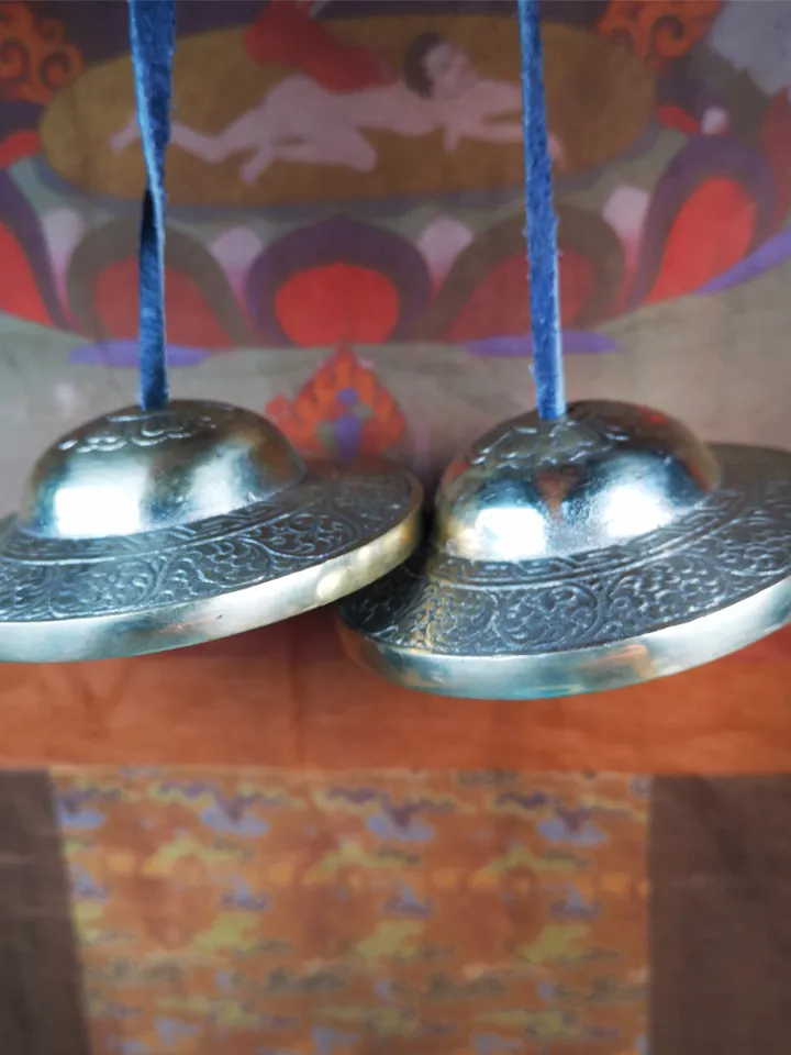 Gandhanra 8.8cm Tibetan Cymbals, Tingsha Bell,Buddhism Ritual Implement,Handmade in Nepal,Special Cloud Pattern