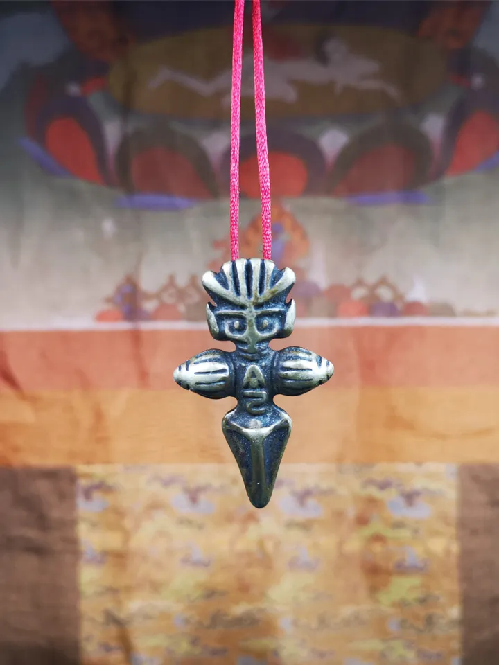 Gandhanra Antique Tibetan Buddhist Amulet,Mini Garuda,Garula,Suparna,Golden-winged Bird Pendant,Made of Copper, 1.77 Inches