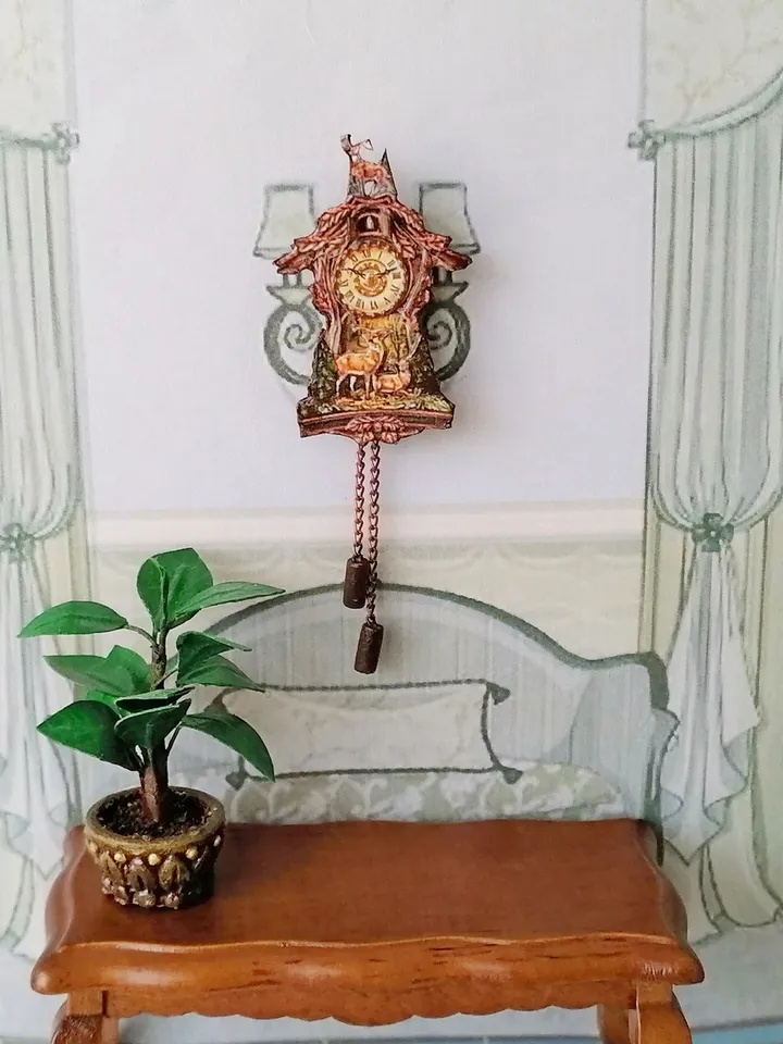 Dollhouse clock. Scale 1:12