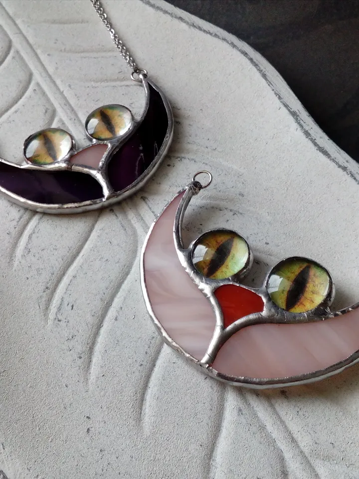 CAT necklace, cat eye pendant, cat mom necklace, cute cheshire cat, cat moon necklace, cat lovers jewelry