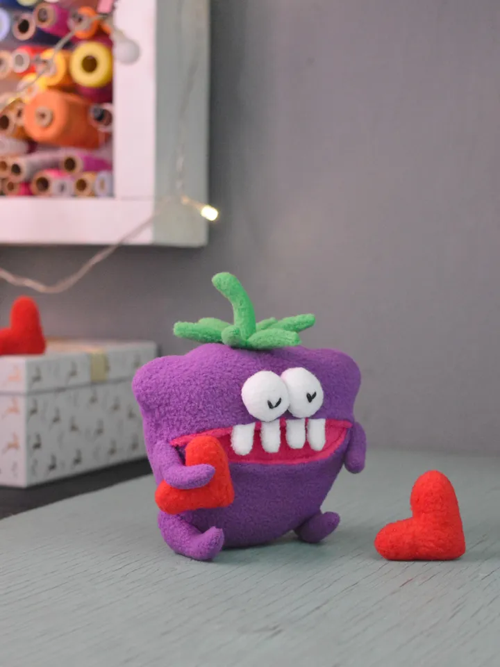 PDF Plush Toy Pattern – Fleece Softie Berry "Blackberry"