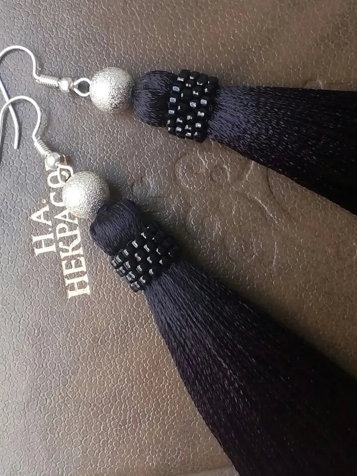 Brush earrings