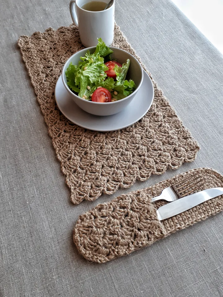 CROCHET PATTERN Table mat with cutlery holder DIY Placemat pdf Vintage table mat Crochet pattern Kitchen Crochet pattern Table Mat Pattern