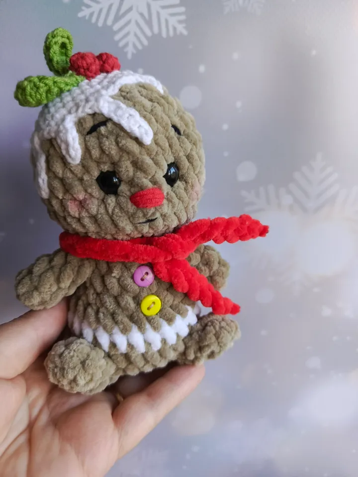 Crochet pattern for Gingerbread amigurumi (PDF)