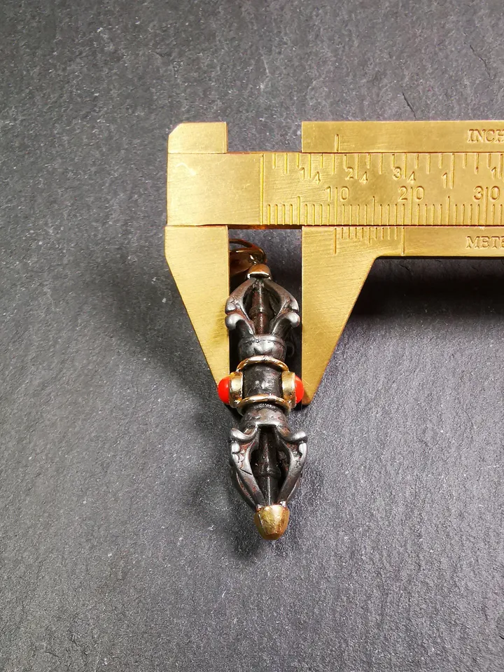 Gandhanra Tibetan Buddhist Amulet,Dorje Vajra Pendant, Made of Cold Iron,Inlaid with Agate