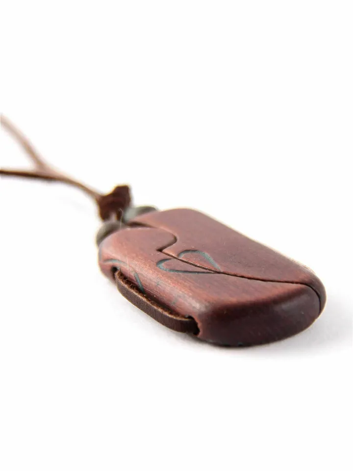 Bonds "Prima", pendant talisman of love (4.5 cm)