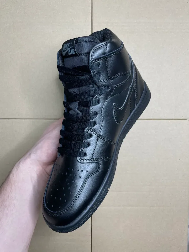 Nike Air Jordan 1