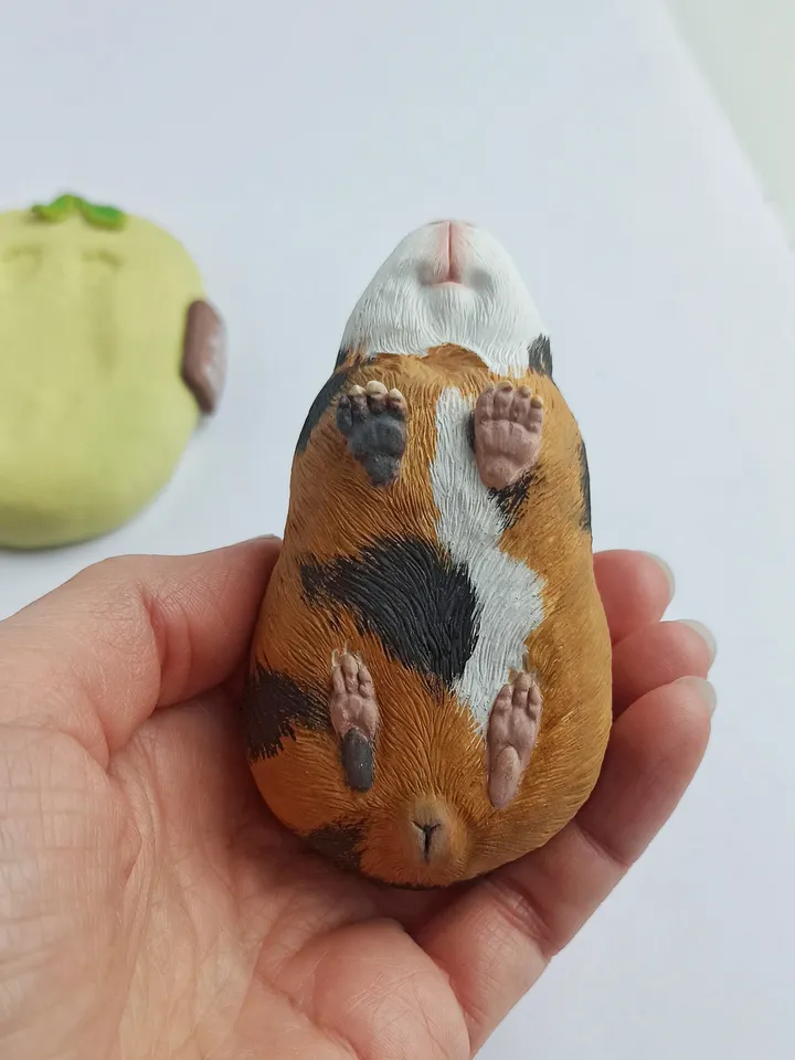Your Guinea pig memorial sculpture from photo