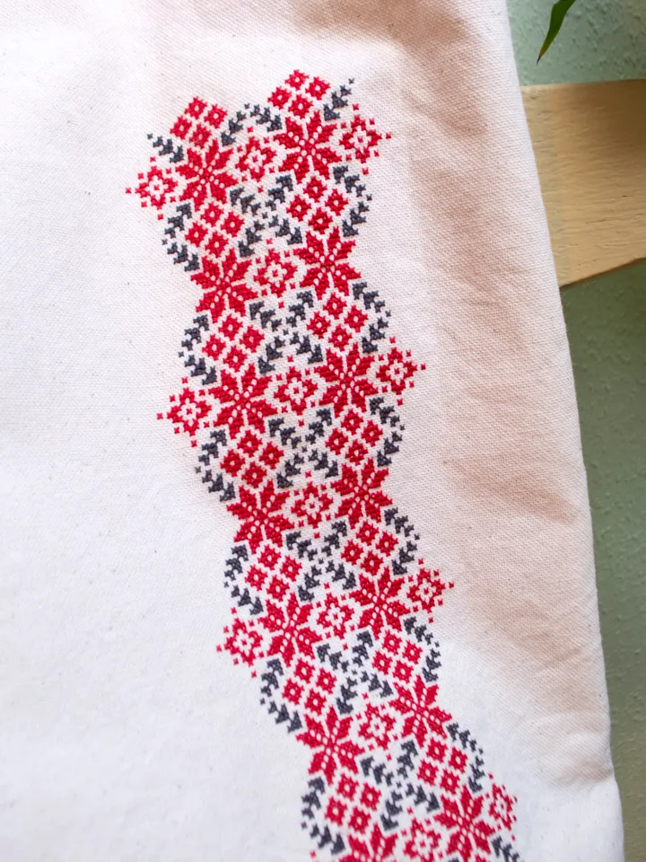 Hand embroidered tote bag "Tradition" with Belarusian folk ornament. Made of natural cotton with cross-stitch embroidery, linen lining and magnetic closure. Unique handmade gift preserving cultural heritage