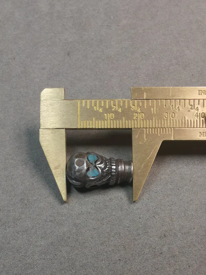 Gandhanra Tibetan Cold Iron Guru Bead,Skull Shape T-drilled 3-Hole Prayer Bead,Mala Bead,Connector Bead for Buddhist Bead Accessories