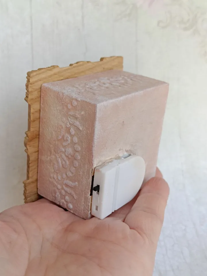 Miniature living room with white fireplace, miniature 1/48 scale dollhouse with furniture