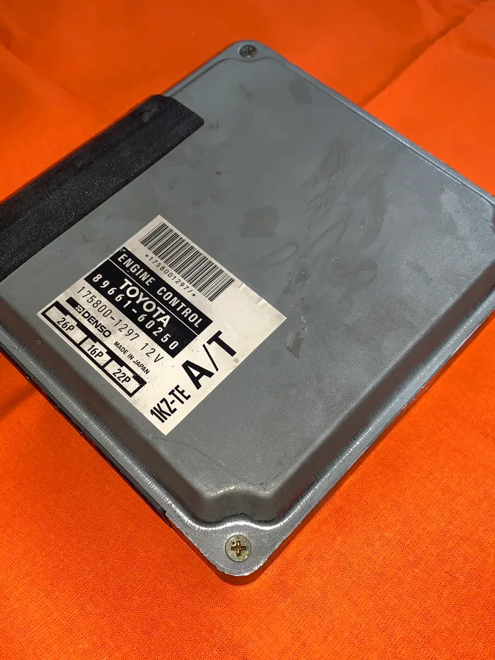 Engine control module ECU TOYOTA LAND CRUISER PRADO 70 series 1KZ-TE