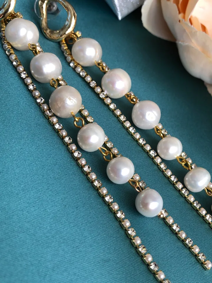 Natural Pearl Drop Earrings