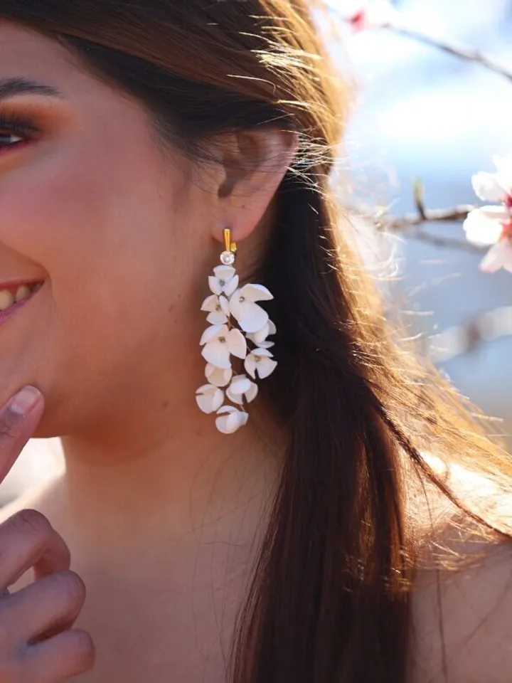 Boho Wedding Earrings for brides, Delicate Porcelain Flowers Bridal Earrings, Gold Wedding Earrings, Swarovski Crystal Wedding Earrings,