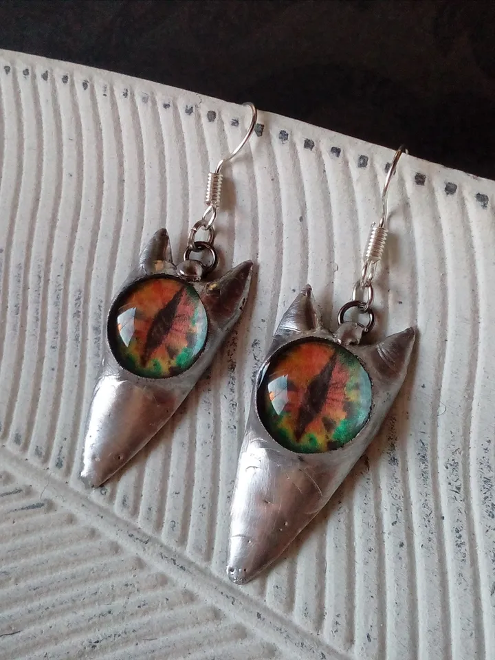 CAT eye earrings, Tin soldered earrings, Cat head earrings, Cat lovers bijouterie, Witch earrings, Halloween earrings