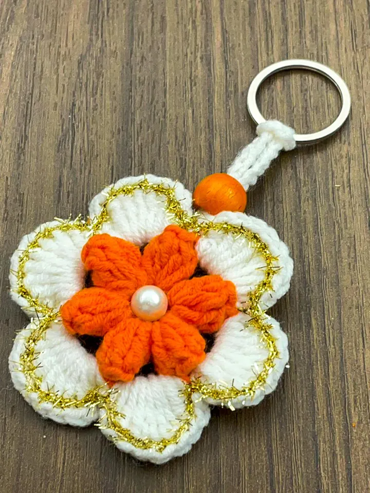 3D Crochet Puffy Flower Keychain Pattern, Amigurumi Floral Key Ring PDF, Handmade Crochet Keychain DIY, Instant Download Crochet Pattern