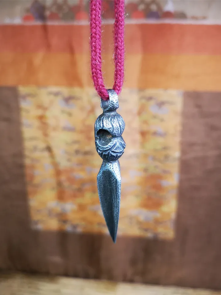 Gandhanra Handmade Skull Phurba Amulet,Kila - Dorje Phurba,Tibetan Budhist Ritual Implement Pendant,Made of Cold Iron,2.48"