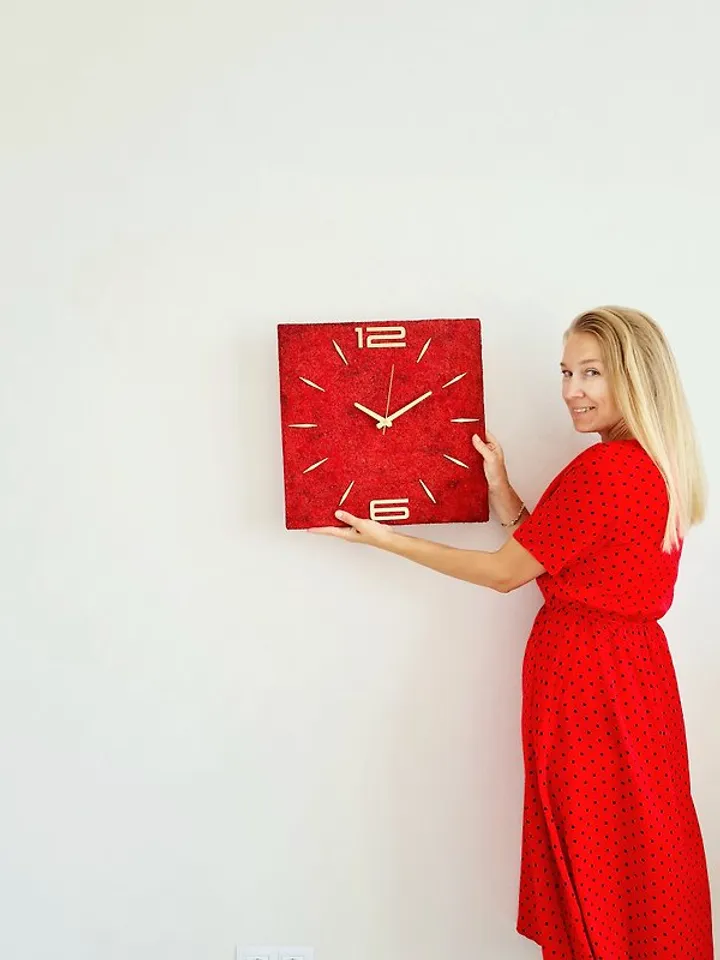 Red stone wall clock Modern square wall clock Golden numbers Silent luxury clock