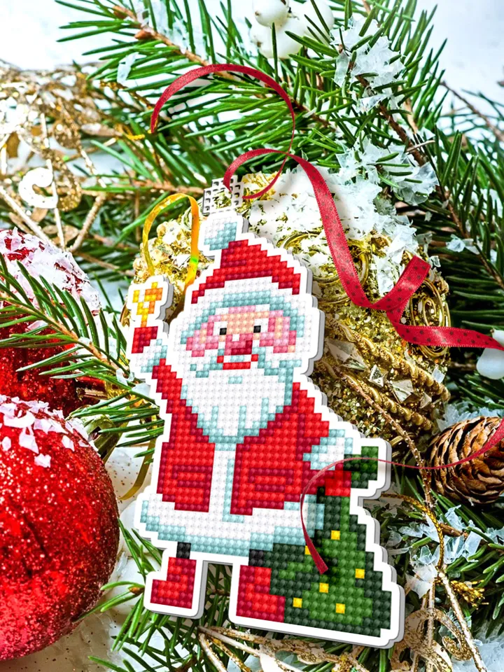 Santa Christmas tree decor for plastic canvas cross stitch pattern PDF download Double-sided Christmas ornament Plastic canvas pattern #N97