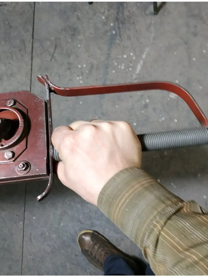 Chainsaw sword - w40k - wh40k - cosplay - chainsword - warhammer 40k - metal