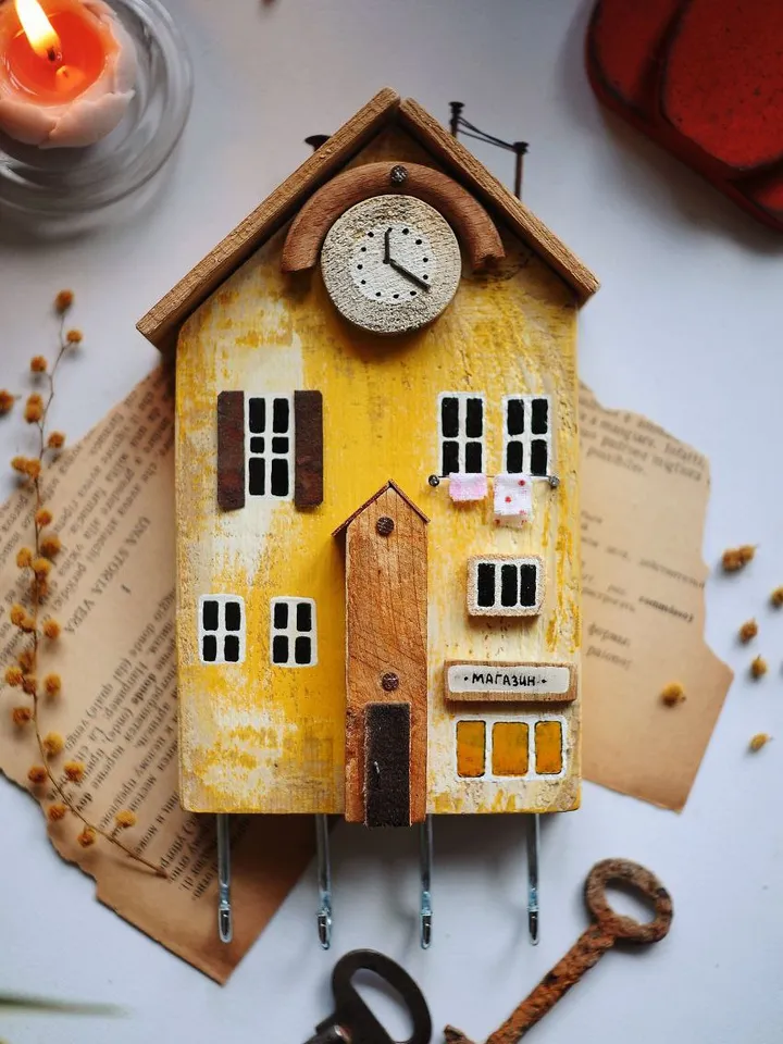 House wood keyholder, driftwoodart, handmade housekeeper, small yellow houses