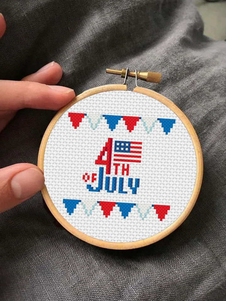 Independence Day july 4 cross stitch pattern PDF download American flag cross stitch chart, Patriotic cross stitch, Mini USA flag #T22