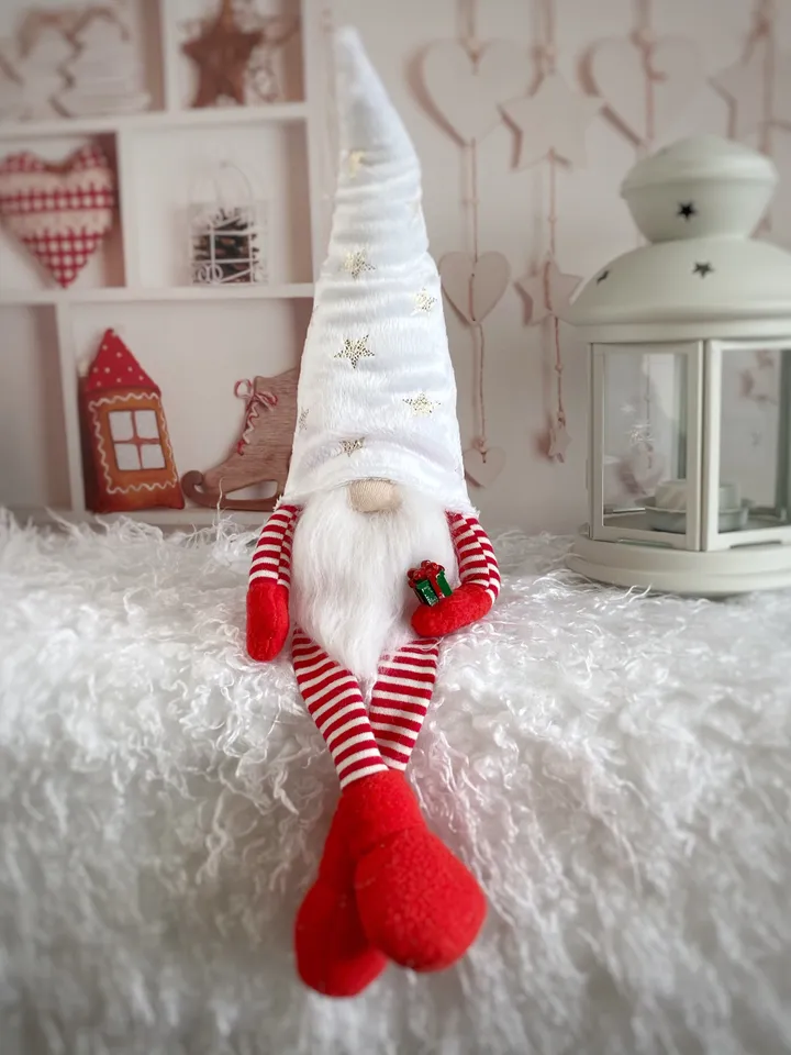 Christmas Gnome pattern. DIY gnome tutorial.