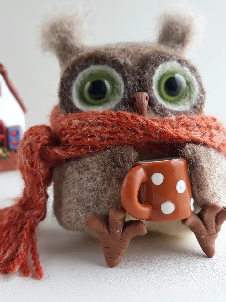 Needle Felted Owl/OOAK Owl/Bird lover gift/Owl holds a mug/Cute Owl/Nursery decor/Birthday Gift/Waldorf Owl sculpture