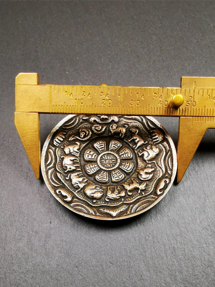 Gandhanra Acient Tibetan Buddhist Amulet,Melong Mirror,Calendar Badge,SIPAHO(srid pa ho),Made of Lima Brass,1.97"
